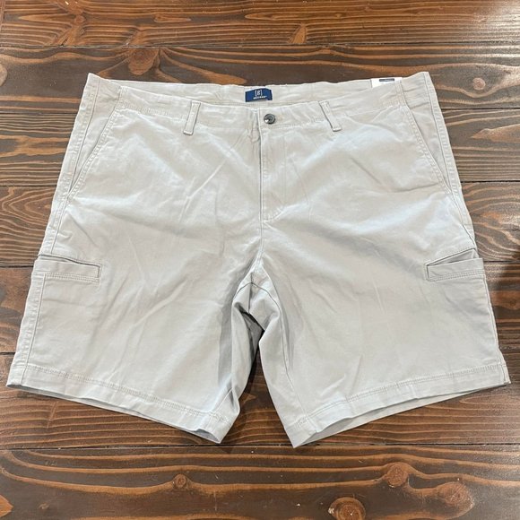 5/$20 NEW 46 Men's George Gray Tech Cargo Shorts - Picture 1 of 5